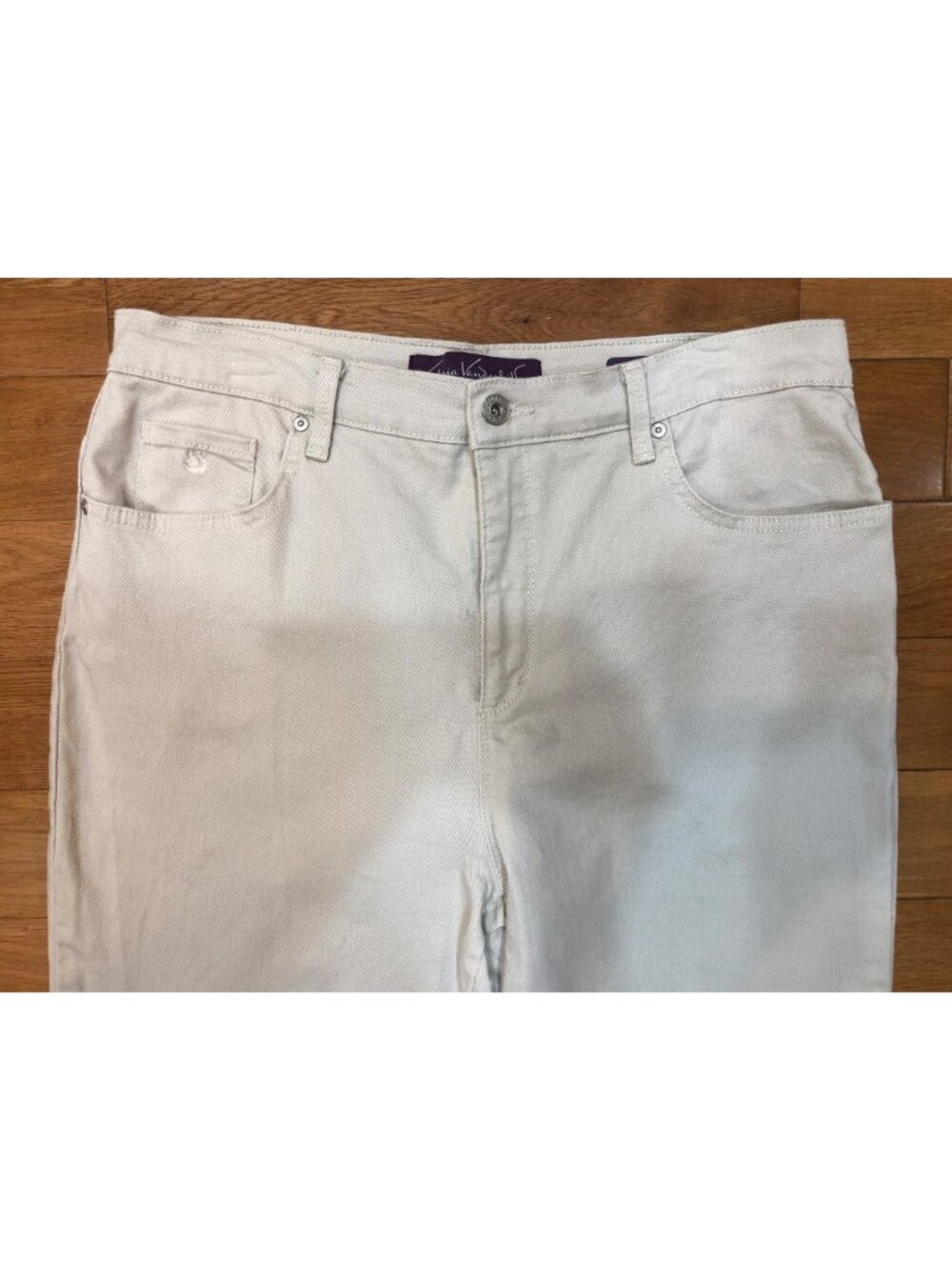 Gloria Vanderbilt Amanda Classic 5-pocket Straight Leg Light Beige Jeans Size 14 - Picture 2 of 10